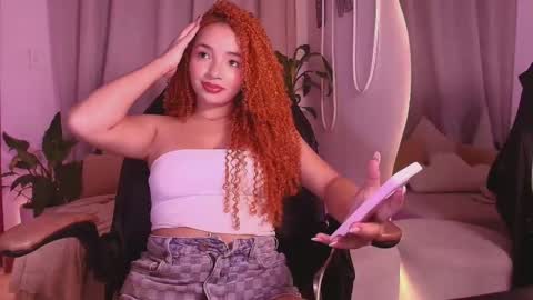 Snapshot of _lindapink_ chatting on February 17, 2026, 1:35 am linda online show from February 17, 2026, 1:35 am