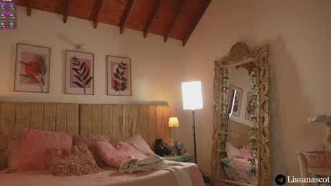 Snapshot of _lissana_scott chatting on April 28, 2026, 7:52 pm Lissana online show from April 28, 2026, 7:52 pm