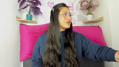 Ivy 3 online show from September 16, 2025, 4:19 pm