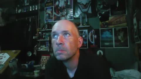 Snapshot of _longfellow chatting on June 19, 2026, 3:11 am That guy online show from June 19, 2026, 3:11 am