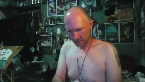Snapshot of _longfellow chatting on June 20, 2026, 4:54 pm That guy online show from June 20, 2026, 4:54 pm