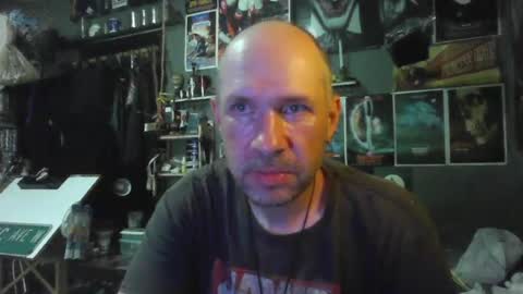 Snapshot of _longfellow chatting on June 22, 2026, 6:27 pm That guy online show from June 22, 2026, 6:27 pm