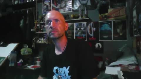 Snapshot of _longfellow chatting on June 25, 2026, 5:07 am That guy online show from June 25, 2026, 5:07 am