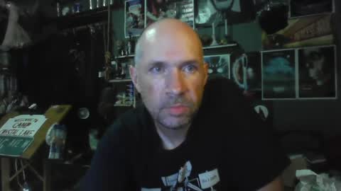 Snapshot of _longfellow chatting on July 10, 2026, 6:32 pm That guy online show from July 10, 2026, 6:32 pm