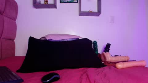 Lorrayne online show from January 22, 2025, 11:56 am