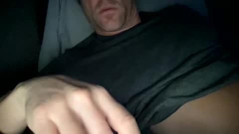 _lululeo_ online show from November 6, 2025, 4:57 am