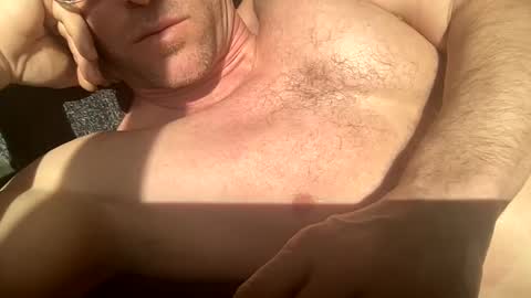 Snapshot of _lululeo_ chatting on April 27, 2026, 12:08 am _lululeo_ online show from April 27, 2026, 12:08 am