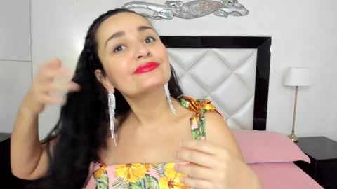 Snapshot of _luna__sweet_ chatting on January 16, 2025, 3:34 am luna sweet online show from January 16, 2025, 3:34 am