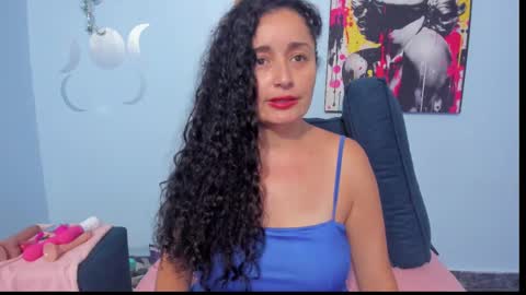 Snapshot of _luna__sweet_ chatting on October 4, 2025, 10:52 pm luna sweet online show from October 4, 2025, 10:52 pm