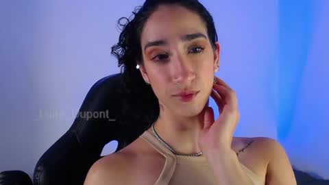  Luna  online show from April 19, 2026, 1:49 am