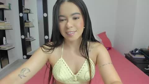 Luna online show from May 23, 2026, 10:47 pm
