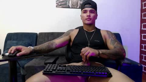 Snapshot of _luxury_23 chatting on March 26, 2026, 6:52 am STIVEN online show from March 26, 2026, 6:52 am