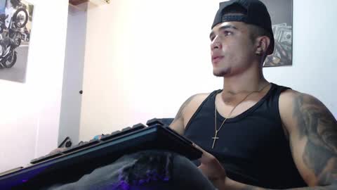 Snapshot of _luxury_23 chatting on April 11, 2026, 6:18 am STIVEN online show from April 11, 2026, 6:18 am