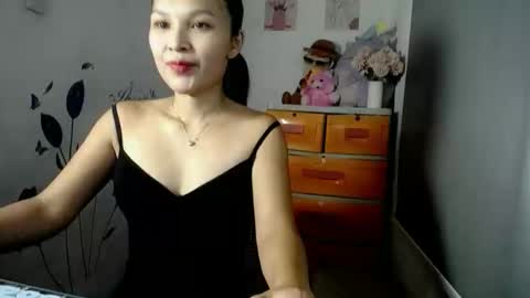 _m1ssj3n online show from April 18, 2026, 9:24 am