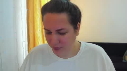 Snapshot of _madalexa_ chatting on June 22, 2026, 7:05 am Alexa online show from June 22, 2026, 7:05 am