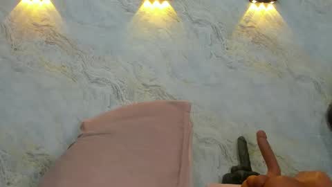 Maddy online show from February 17, 2025, 12:05 pm