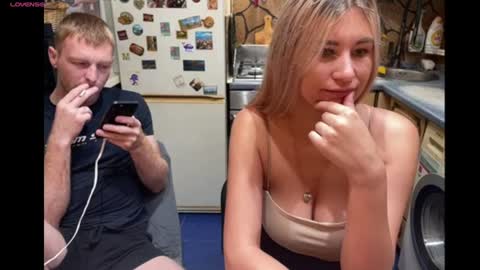 Snapshot of _magic_kis chatting on June 11, 2026, 11:41 am _magic_kis online show from June 11, 2026, 11:41 am