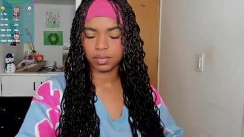 MARCELA online show from December 17, 2024, 1:18 am