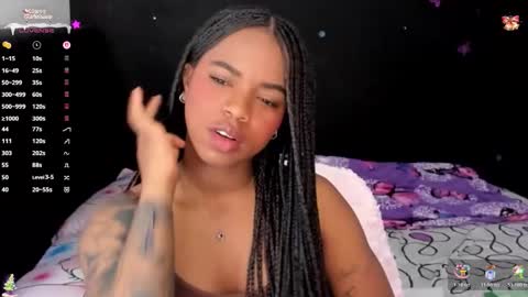 MARCELA online show from December 19, 2025, 5:09 pm