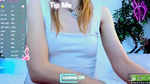 Snapshot of _mari_so chatting on March 29, 2026, 3:39 am Scarlett online show from March 29, 2026, 3:39 am