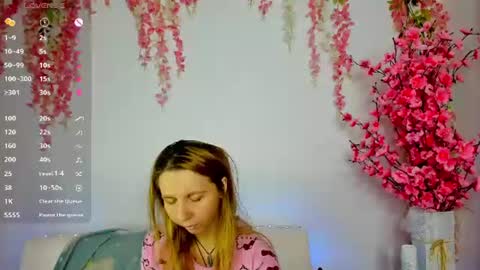 Snapshot of _mari_so chatting on July 29, 2026, 12:58 pm Scarlett online show from July 29, 2026, 12:58 pm