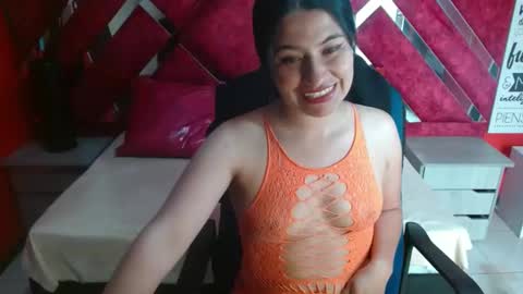_mariana_1 online show from January 21, 2025, 8:43 pm