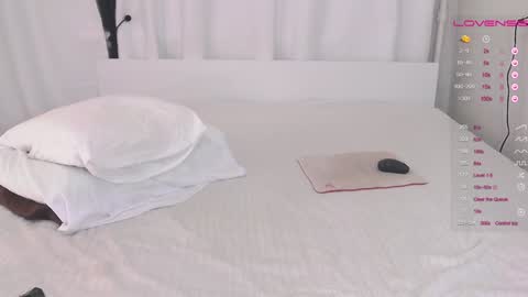 Mari online show from February 2, 2025, 2:02 pm