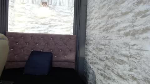Snapshot of _mave chatting on April 29, 2026, 3:38 pm Mave online show from April 29, 2026, 3:38 pm