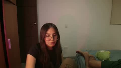 max and abby online show from April 28, 2026, 12:09 am