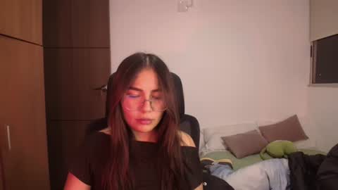 Snapshot of _maxxx1_ chatting on June 14, 2026, 3:08 am max and abby online show from June 14, 2026, 3:08 am