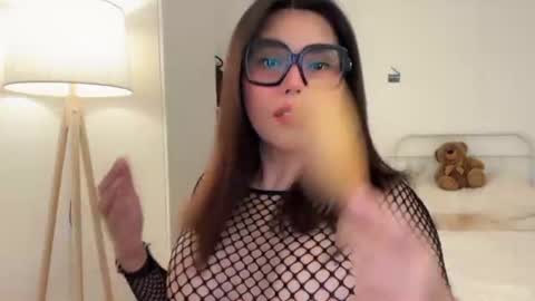 Snapshot of _meganvalle chatting on July 6, 2026, 9:28 am Megan online show from July 6, 2026, 9:28 am