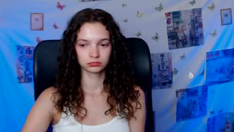 Snapshot of _megasta chatting on July 16, 2026, 12:22 pm Susie online show from July 16, 2026, 12:22 pm