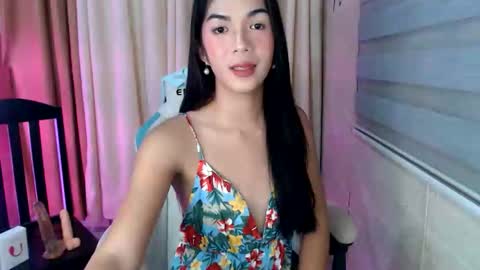 Snapshot of _mellyxxx chatting on February 2, 2026, 2:38 pm Melly online show from February 2, 2026, 2:38 pm