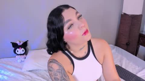 _melodyblossom_ online show from September 23, 2025, 9:40 pm