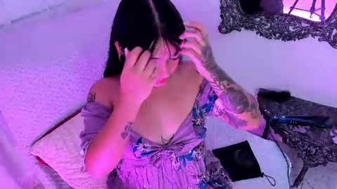 Snapshot of _merylove_666 chatting on July 9, 2026, 2:10 pm _merylove_666 online show from July 9, 2026, 2:10 pm