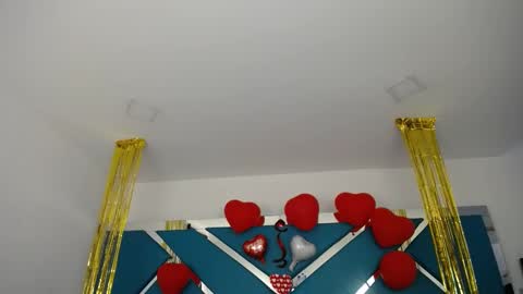  Mia  online show from February 11, 2025, 7:05 pm