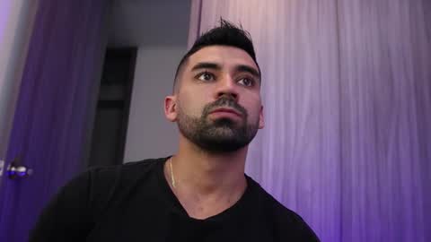 soy mike online show from November 17, 2025, 11:10 pm