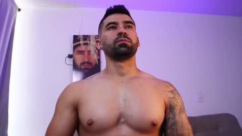 Snapshot of _mikestone chatting on March 10, 2026, 12:10 pm soy mike online show from March 10, 2026, 12:10 pm