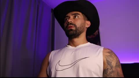 Snapshot of _mikestone chatting on April 15, 2026, 1:34 am soy mike online show from April 15, 2026, 1:34 am