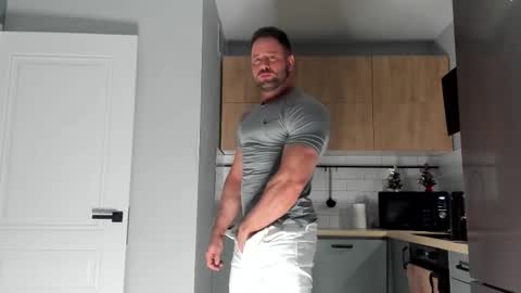 _miles19 online show from March 5, 2026, 10:55 am