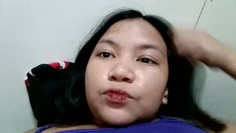 _milkytitsmomxx_ online show from September 13, 2025, 7:13 pm