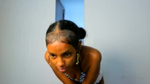 Mimi online show from March 8, 2026, 2:10 pm