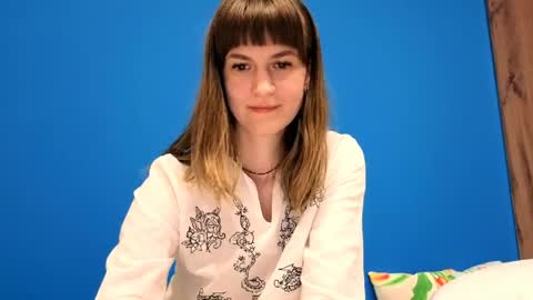 Snapshot of _minnie_boo_ chatting on May 5, 2026, 8:17 pm Boo online show from May 5, 2026, 8:17 pm