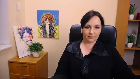 Snapshot of _miranda_sun chatting on February 10, 2025, 10:31 am Miranda online show from February 10, 2025, 10:31 am