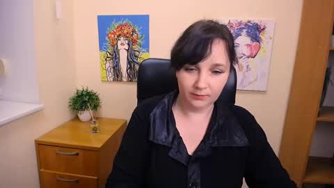 Snapshot of _miranda_sun chatting on March 1, 2025, 3:27 pm Miranda online show from March 1, 2025, 3:27 pm