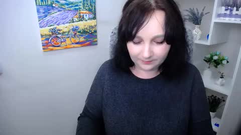 Snapshot of _miranda_sun chatting on October 27, 2025, 9:35 am Miranda online show from October 27, 2025, 9:35 am