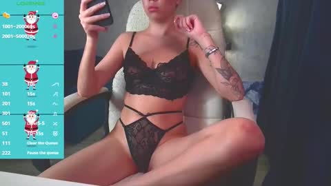 Snapshot of _miss__cherry_ chatting on December 19, 2025, 8:21 am Milana Im glad to see you here online show from December 19, 2025, 8:21 am
