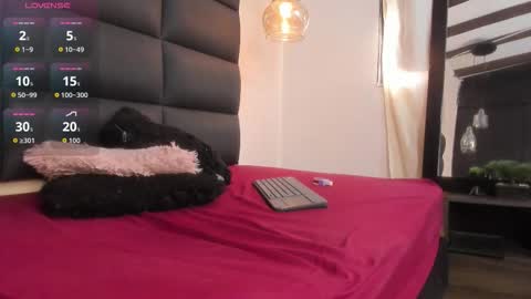 ashley online show from October 7, 2025, 2:36 pm