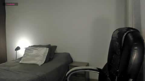 _miss_coco_ online show from November 23, 2025, 9:53 am