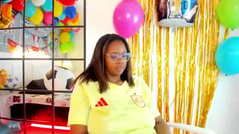 _miss_khaleesi_ online show from June 15, 2026, 12:18 pm